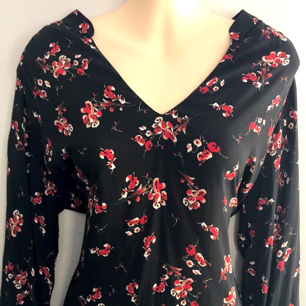 Velvet Graham by Spencer black floral high low top